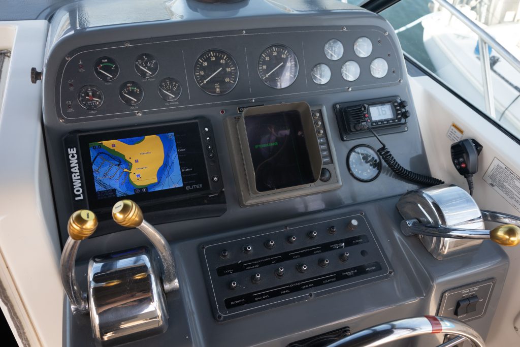 1995 Tiara Yachts 3100 Open