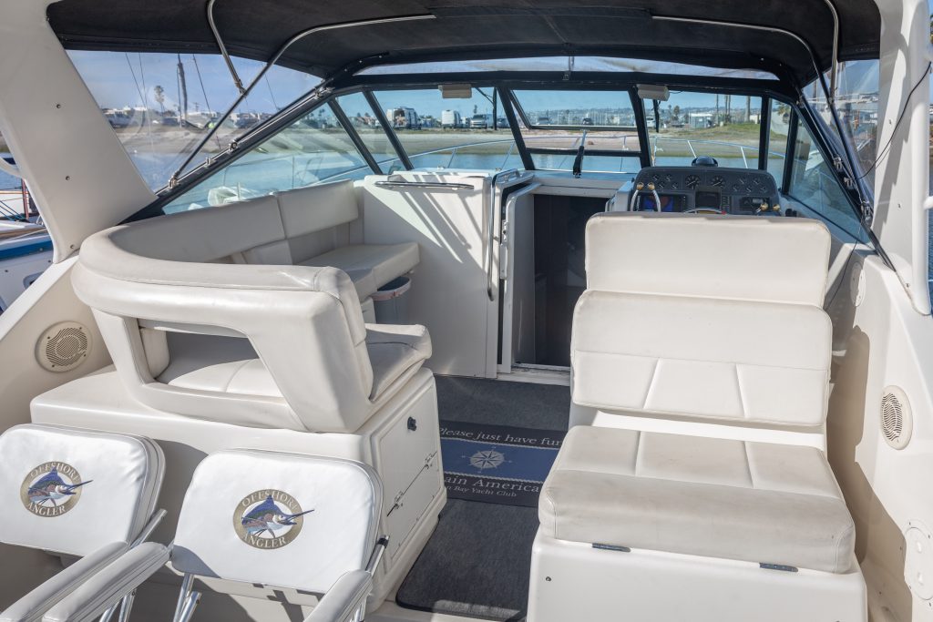 1995 Tiara Yachts 3100 Open