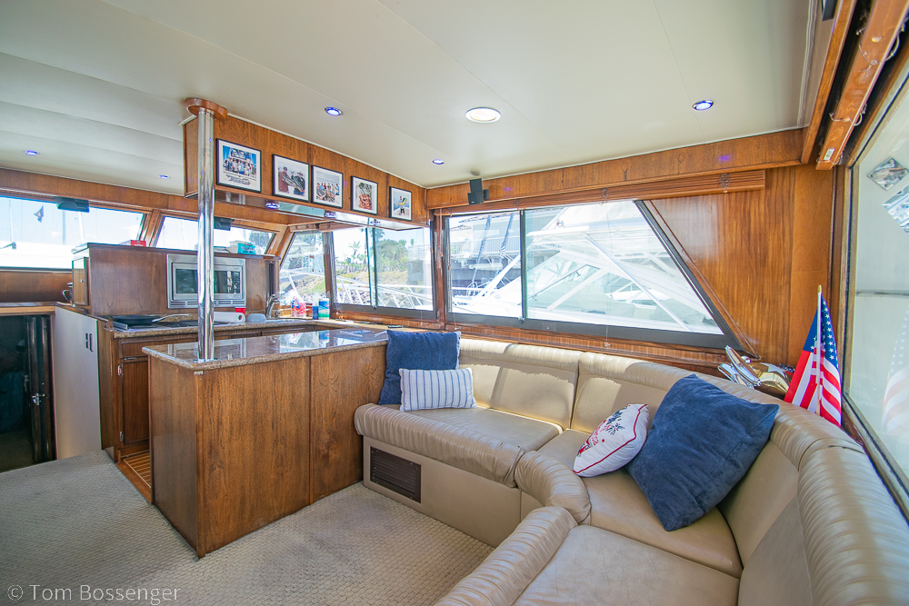 1987 Hatteras 52 Convertible