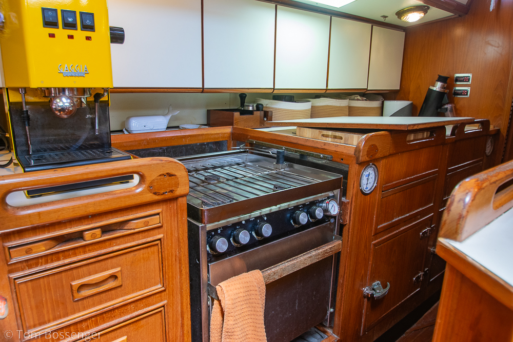 1988 Hylas 44 Center Cockpit