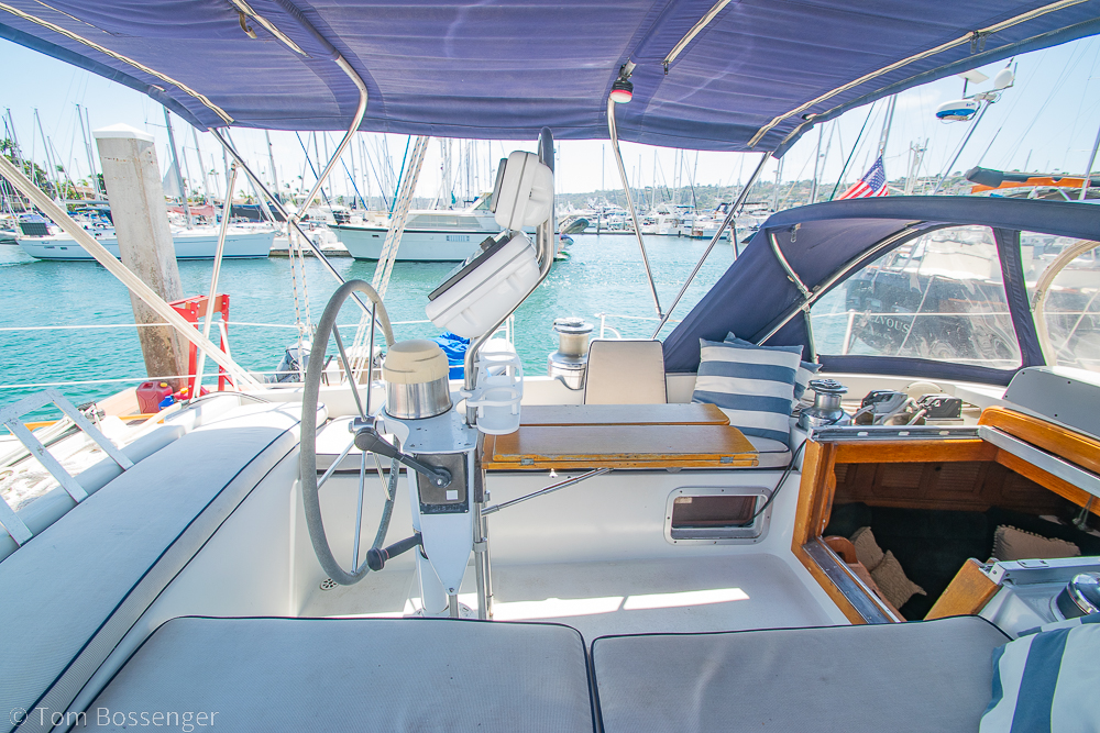 1988 Hylas 44 Center Cockpit