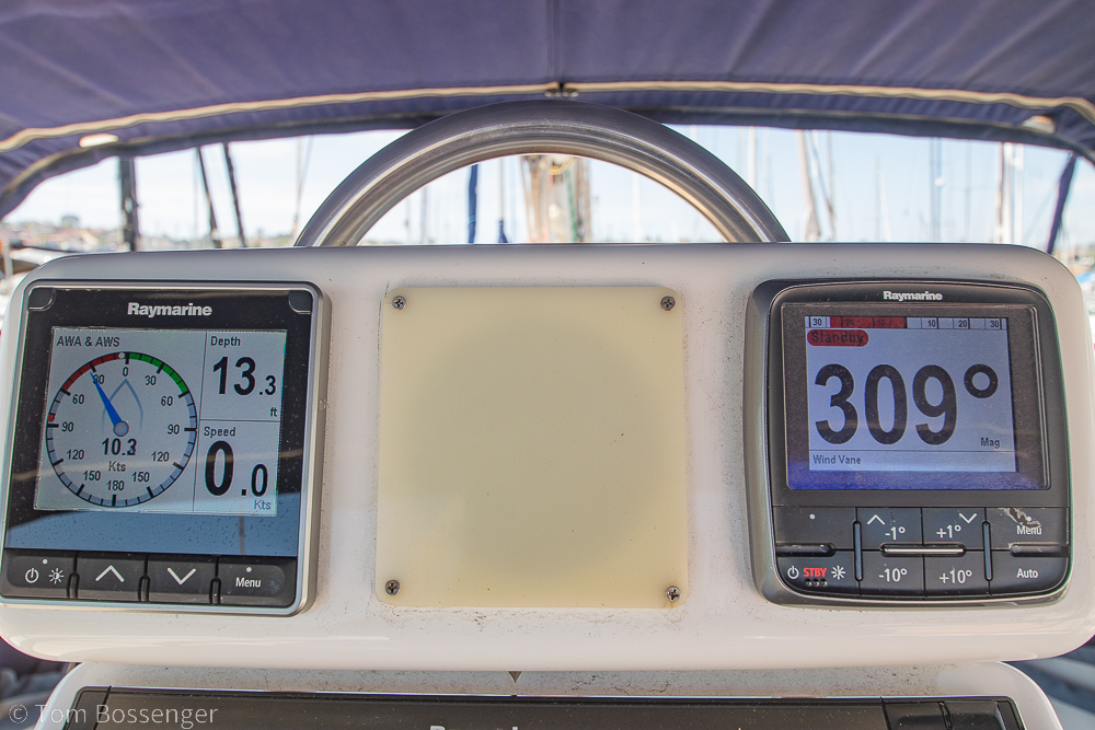 1988 Hylas 44 Center Cockpit