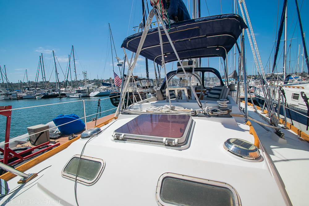 1988 Hylas 44 Center Cockpit
