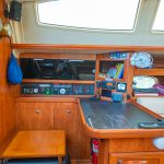 2009 Hunter 50 Center Cockpit