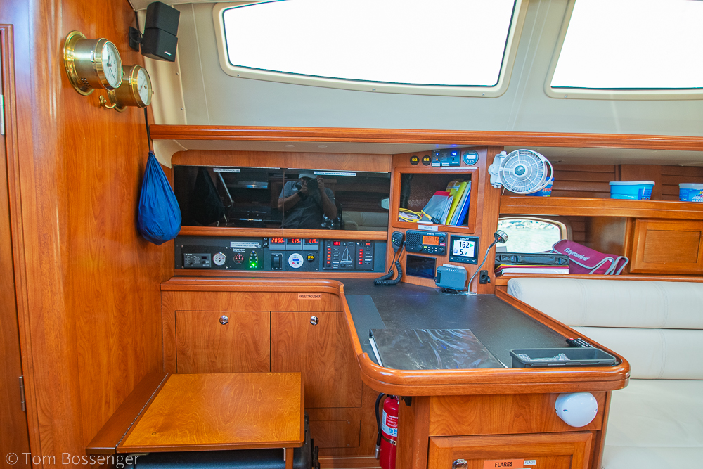 2009 Hunter 50 Center Cockpit