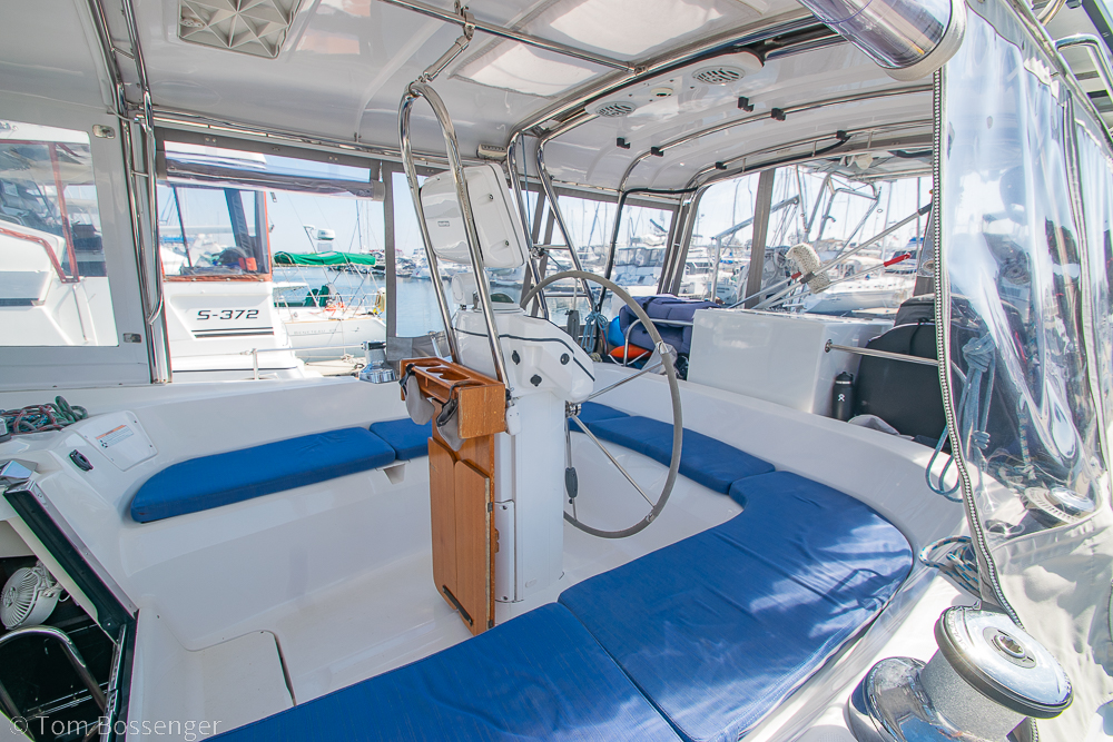 2009 Hunter 50 Center Cockpit
